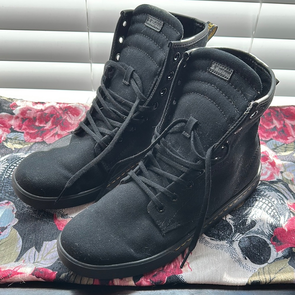 NEW!! Black Doc Martens Canvas Boots Mens size 8 Women’s size 10